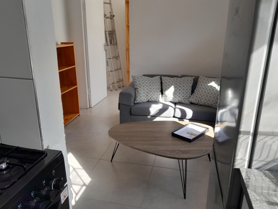 2 Bedroom Property for Sale in Rosebank Western Cape